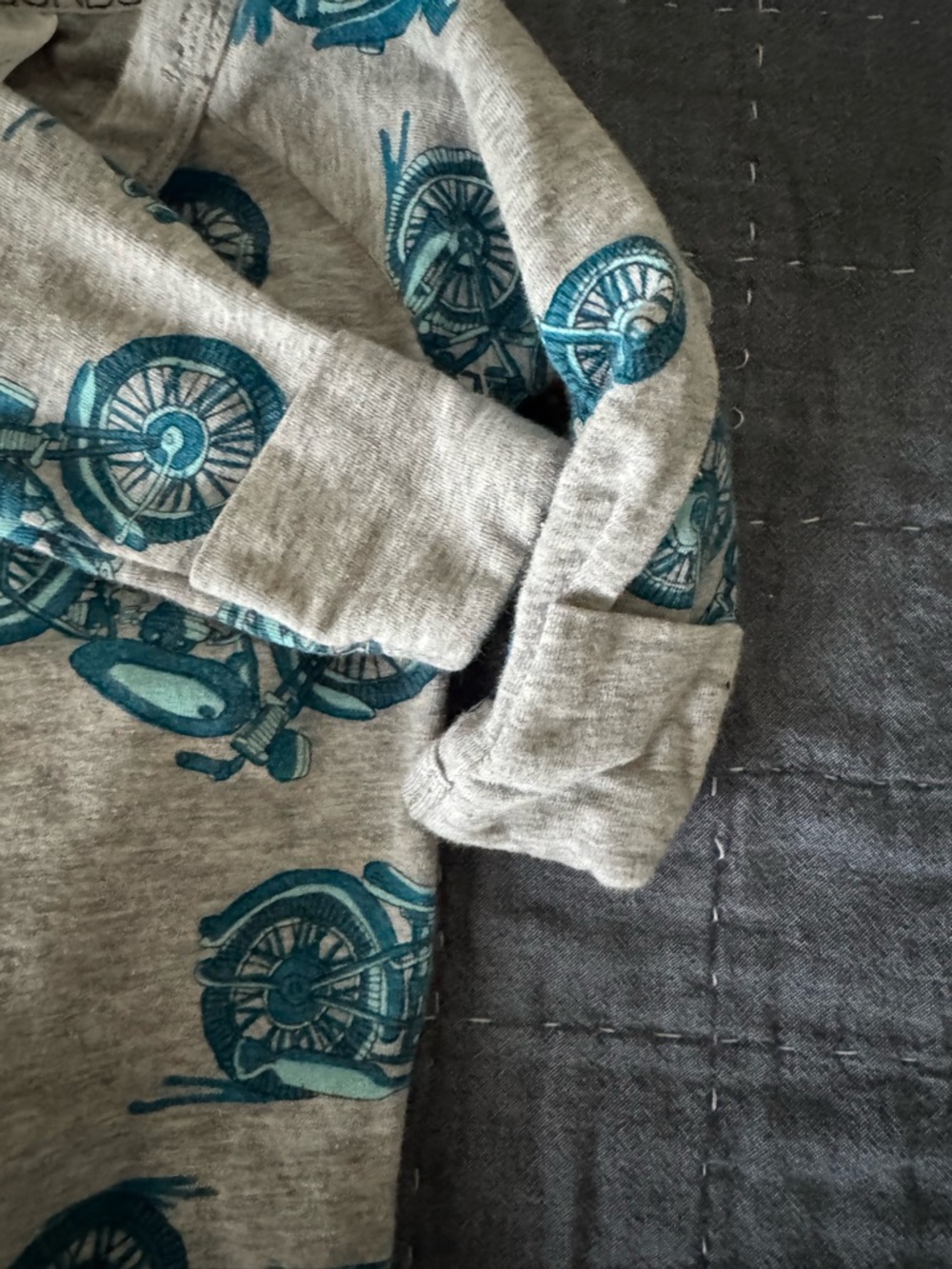 Bonds Wondersuit Zip Pajamas 0-3 months Motorcycle Print - Picture 4 of 5
